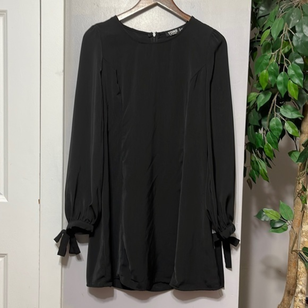 Yoins Women Black Long Sleeve Shift Mini Dress Tie Cuff Round Neck Size M 8/10